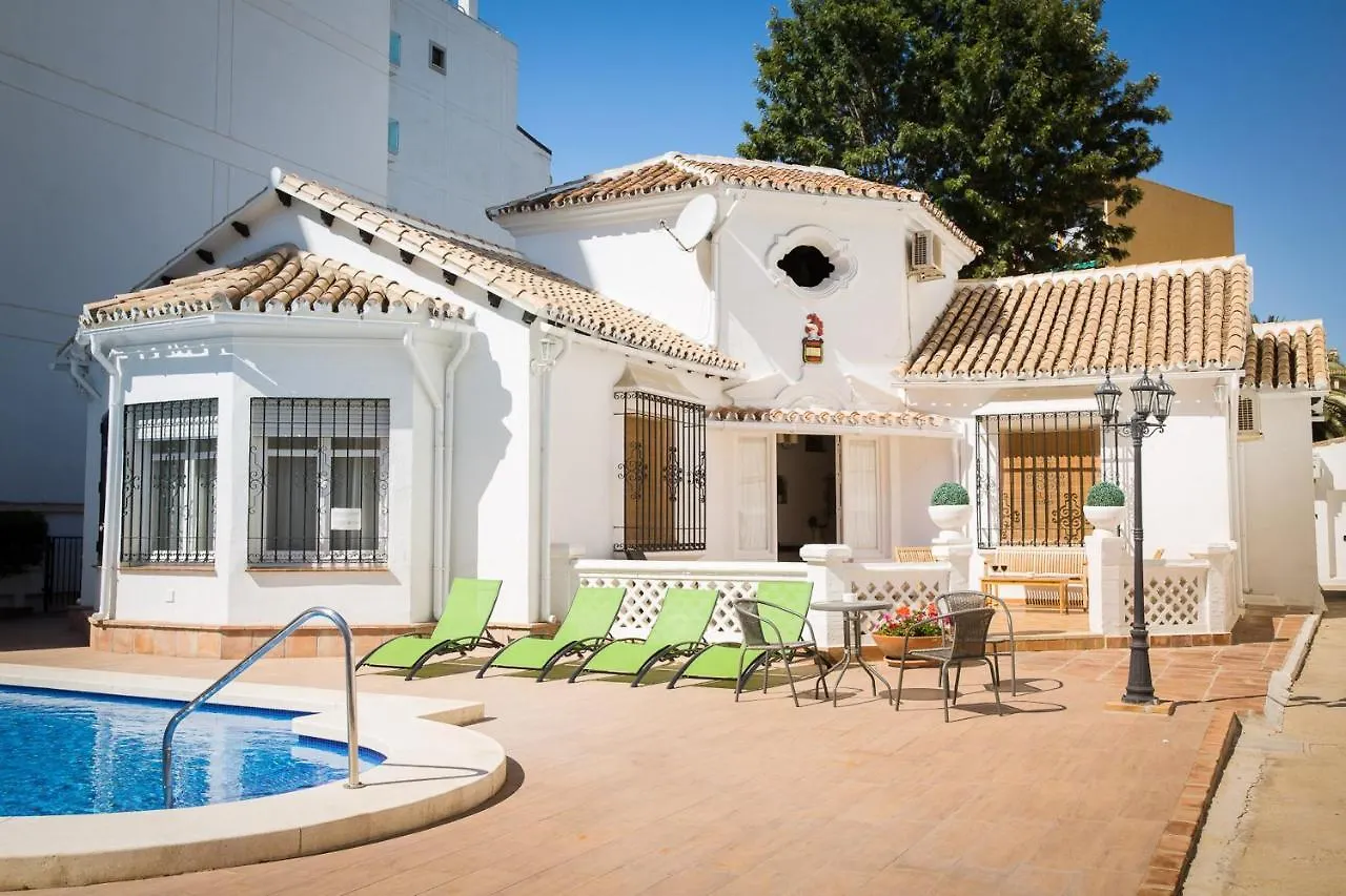 Holidays2Fuengirola Villa Mercedes In Center Fuengirola And 2Nd Line Beach location
