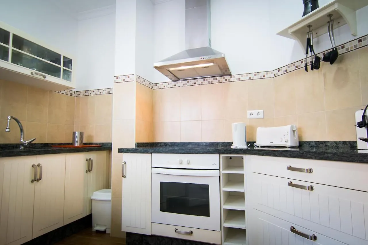 Holidays2Fuengirola Villa Mercedes In Center Fuengirola And 2Nd Line Beach Holiday home