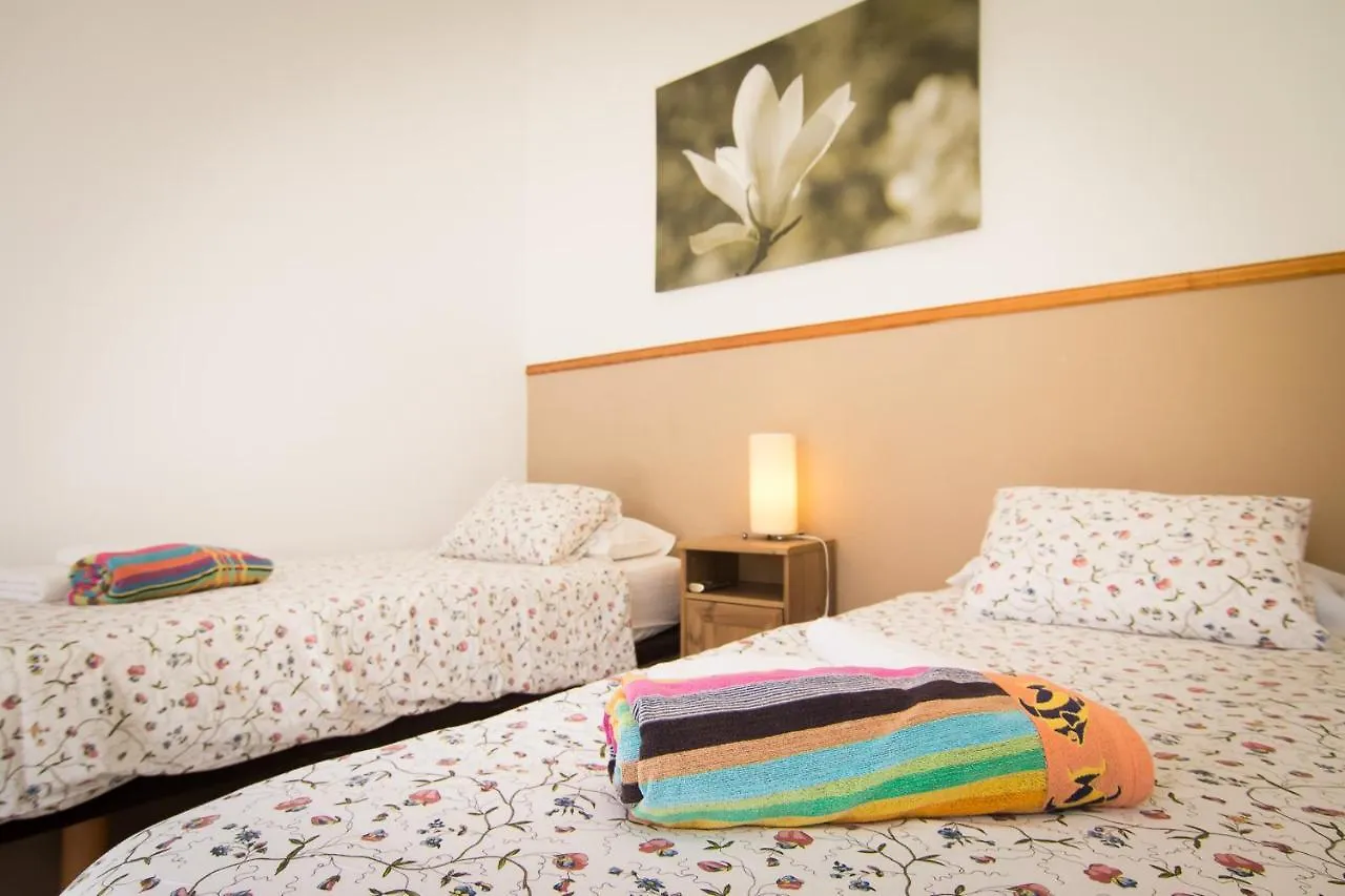 Holidays2Fuengirola Villa Mercedes In Center Fuengirola And 2Nd Line Beach